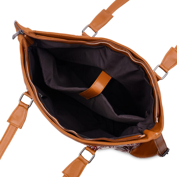 Large Capacity Elegant Handcrafted Tote Bag for Office - Image 4